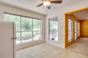 22011 Pebble Dr, Whitney, TX 76692 - Photo 15