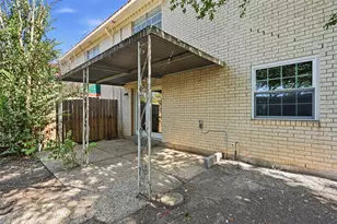 1401 Forest Edge Dr, Arlington, TX 76013 - Photo 25
