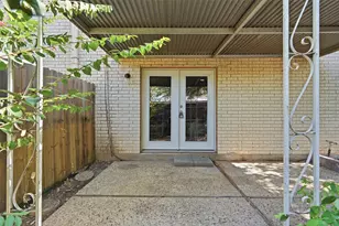 1401 Forest Edge Dr, Arlington, TX 76013 - Photo 23