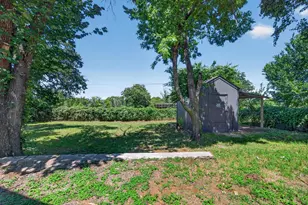 202 S Main St, Joshua, TX 76058 - Photo 17