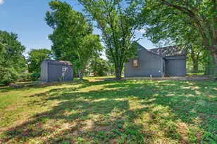 202 S Main St, Joshua, TX 76058 - Photo 19