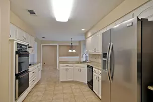 3700 Murphy Dr, Bedford, TX 76021 - Photo 3
