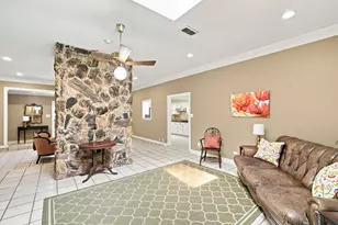 2005 Yorkstown Dr, Ennis, TX 75119 - Photo 13