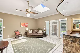 2005 Yorkstown Dr, Ennis, TX 75119 - Photo 11