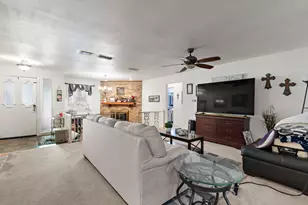 4600 Summit Dr, Wichita Falls, TX 76310 - Photo 3