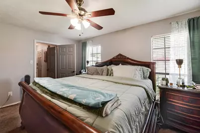 2668 Castanada Circle, Fort Worth, TX 76112 - Photo 25