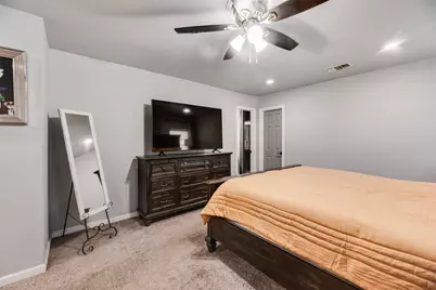 2668 Castanada Circle, Fort Worth, TX 76112 - Photo 33