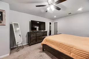 2668 Castanada Cir, Fort Worth, TX 76112 - Photo 33