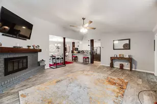 2668 Castanada Cir, Fort Worth, TX 76112 - Photo 7