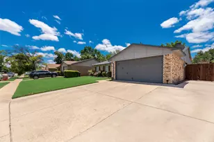 2668 Castanada Cir, Fort Worth, TX 76112 - Photo 3
