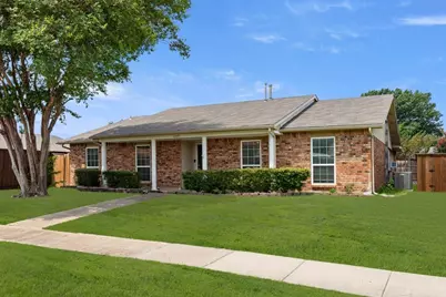 6005 Blair Oaks Drive, The Colony, TX 75056 - Photo 3