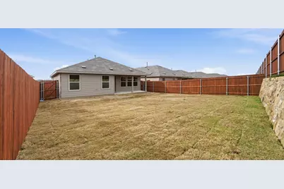 10613 Diamond Mine Drive, Fort Worth, TX 76036 - Photo 33