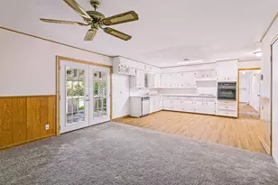 5729 Wharton Dr, Fort Worth, TX 76133 - Photo 15