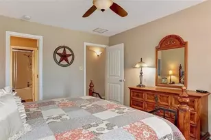 233 Castle Dr, Pottsboro, TX 75076 - Photo 11