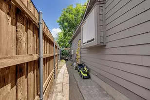 7518 Morton St, Dallas, TX 75209 - Photo 23