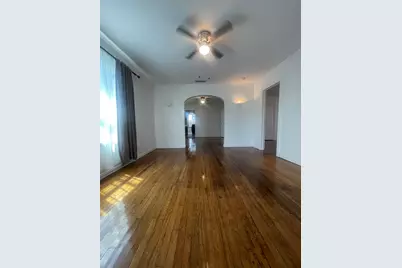 3819 Roseland Avenue, Dallas, TX 75204 - Photo 3
