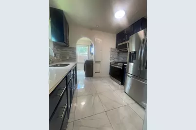 3819 Roseland Avenue, Dallas, TX 75204 - Photo 3