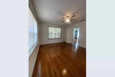 3819 Roseland Avenue, Dallas, TX 75204 - Photo 13