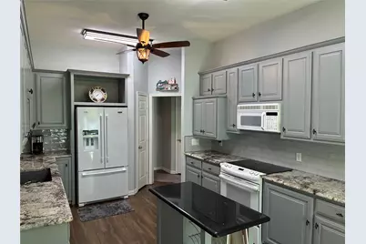 1408 Island Village Court, Granbury, TX 76048 - Photo 15