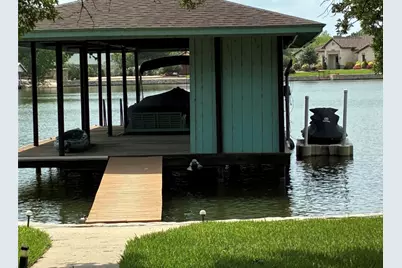 1408 Island Village Court, Granbury, TX 76048 - Photo 33