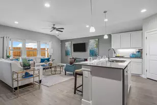 1458 Canterbury Trl, DeSoto, TX 75115 - Photo 5