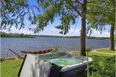 3218 Sunrise Court, Granbury, TX 76048 - Photo 29
