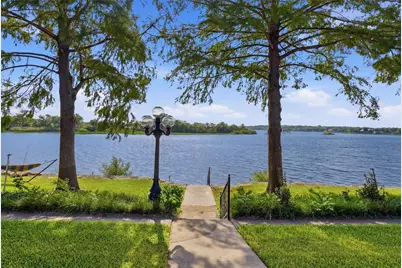 3218 Sunrise Court, Granbury, TX 76048 - Photo 33