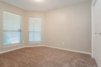 5304 Tamarack Court, Arlington, TX 76018 - Photo 13