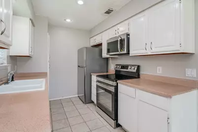 5304 Tamarack Court, Arlington, TX 76018 - Photo 9