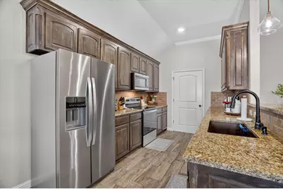108 Meritt Street, Godley, TX 76044 - Photo 7