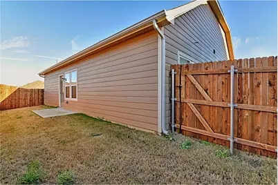 2305 Paxton Way, Denton, TX 76209 - Photo 23