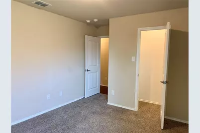 1300 Foxglove Lane, Burleson, TX 76028 - Photo 15