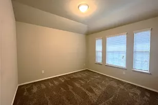 1300 Foxglove Ln, Burleson, TX 76028 - Photo 11
