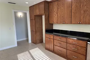 2109 Cedarcrest Dr, Carrollton, TX 75007 - Photo 5