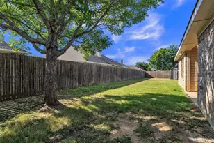 737 E Sheila Cir, Joshua, TX 76058 - Photo 33