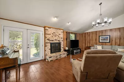 409 Colgate Court, Arlington, TX 76014 - Photo 7