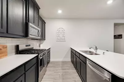 7009 Windmill Street, Little Elm, TX 76227 - Photo 5