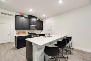 7009 Windmill St, Little Elm, TX 76227 - Photo 9