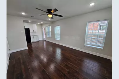 211 N Hampton Road, Dallas, TX 75208 - Photo 3