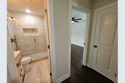 211 N Hampton Road, Dallas, TX 75208 - Photo 17