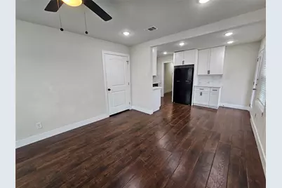 211 N Hampton Road, Dallas, TX 75208 - Photo 5