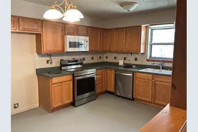 1707 15th Street, Mineral Wells, TX 76067 - Photo 9