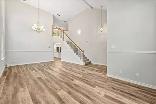 2216 Reverchon Dr, Arlington, TX 76017 - Photo 3