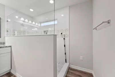 2216 Reverchon Drive, Arlington, TX 76017 - Photo 15
