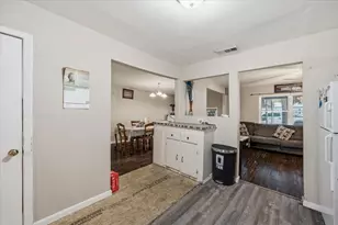 1412 Valley View St, Mesquite, TX 75149 - Photo 9