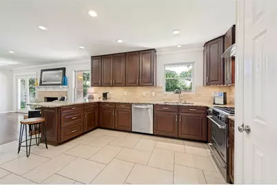 10411 Gooding Drive, Dallas, TX 75229 - Photo 13