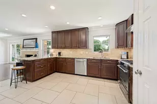 10411 Gooding Dr, Dallas, TX 75229 - Photo 13