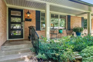 10411 Gooding Dr, Dallas, TX 75229 - Photo 3