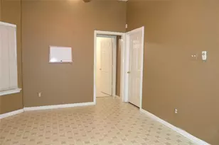 2816 Kings Gate Dr, Carrollton, TX 75006 - Photo 7