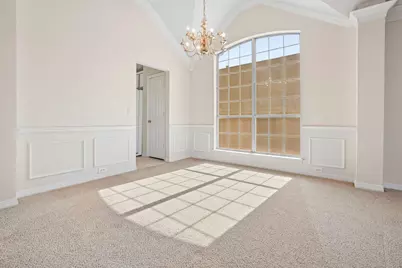 469 Crestview Point Drive, Lewisville, TX 75067 - Photo 5